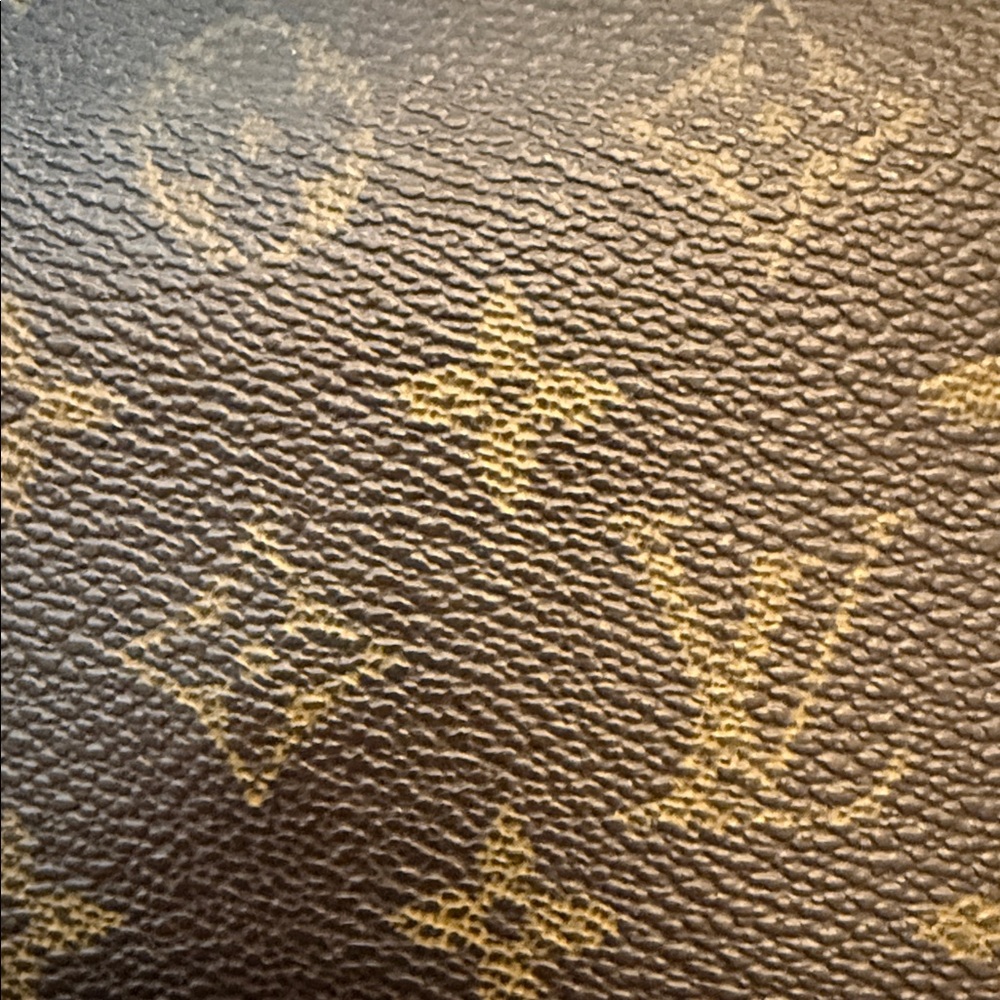 Louis Vuitton Monogram Brown Wallet - Picture 10 of 10